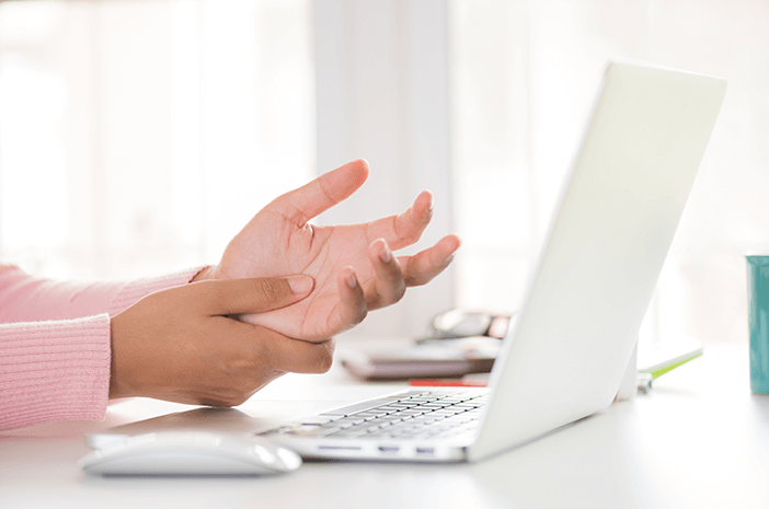 Kenali 5 Hal yang Menyebabkan CTS Carpal Tunnel Syndrome