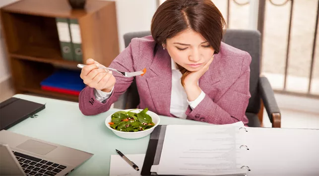 5 Tips Makan Sehat untuk Pekerja Kantoran