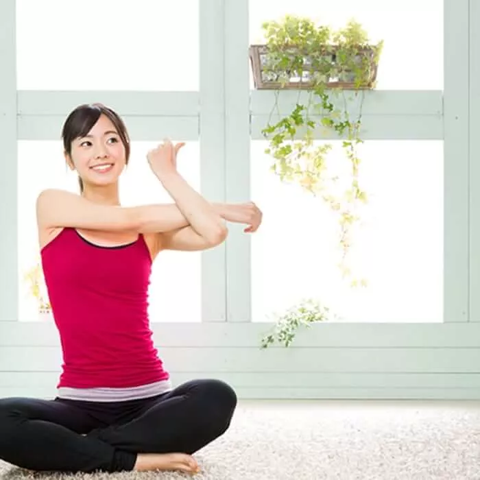 5 Gerakan Yoga Tingkatkan Mood Seharian