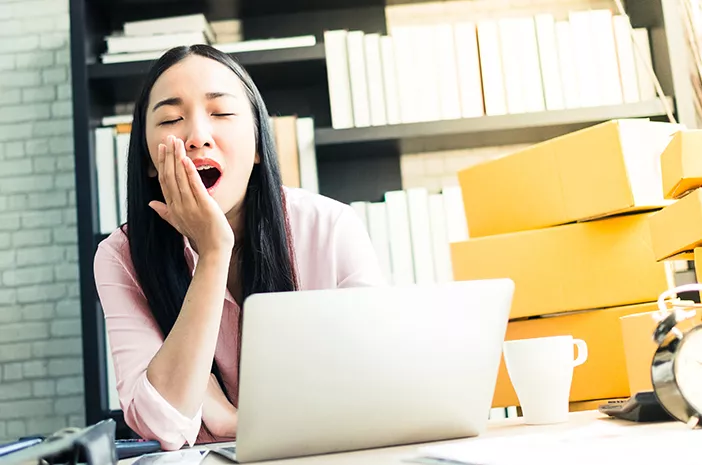 6 Cara Mengatasi Insomnia bagi Pekerja Kantoran