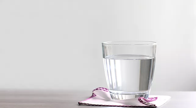 Aturan Minum Air Putih saat Puasa