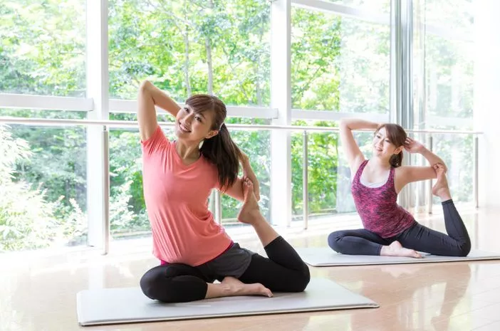 4 Gerakan Yoga Ini Dapat Membantu Meredakan Sakit Lutut