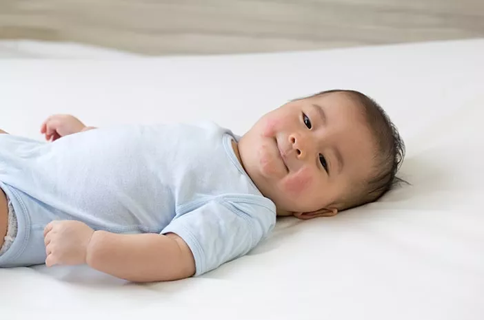 Ruangan Lembap Bisa Sebabkan Ruam pada Bayi?