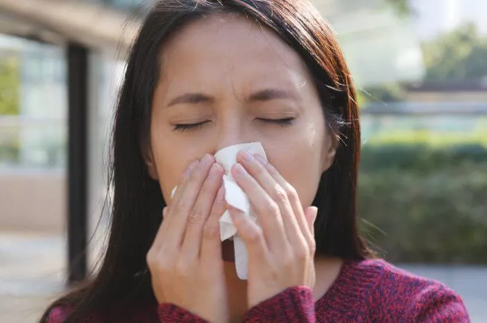 Jangan Asal, Ini Cara Pilih Obat Flu untuk Ibu Menyusui