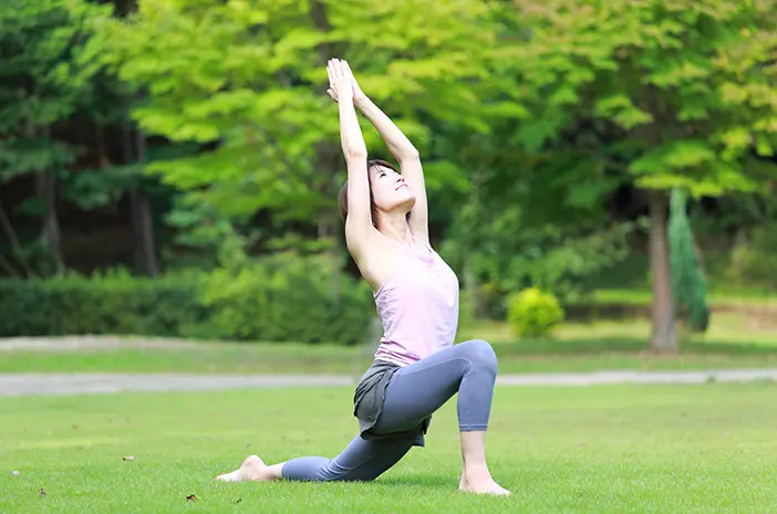 Gerakan Yoga yang Bisa Mengatasi Sakit Pinggang