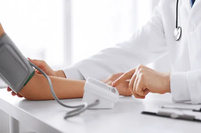 Apa yang Perlu Diketahui saat Memeriksakan Hipertensi ke Dokter?