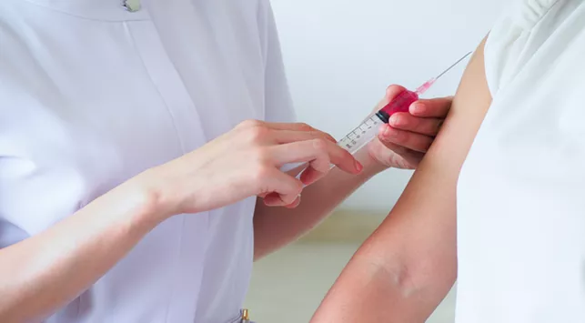 10 Jenis Vaksin yang Dibutuhkan Orang Dewasa