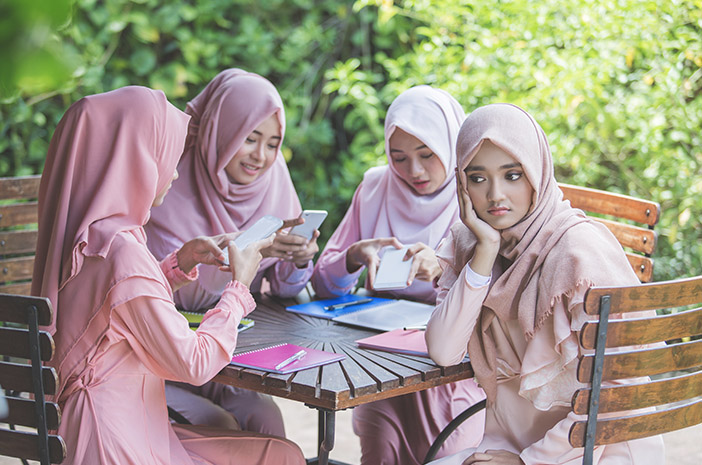Mengapa Orang Dewasa Cenderung Sulit Menemukan Teman Baru Mengapa Orang Dewasa Cenderung Sulit Menemukan Teman Baru