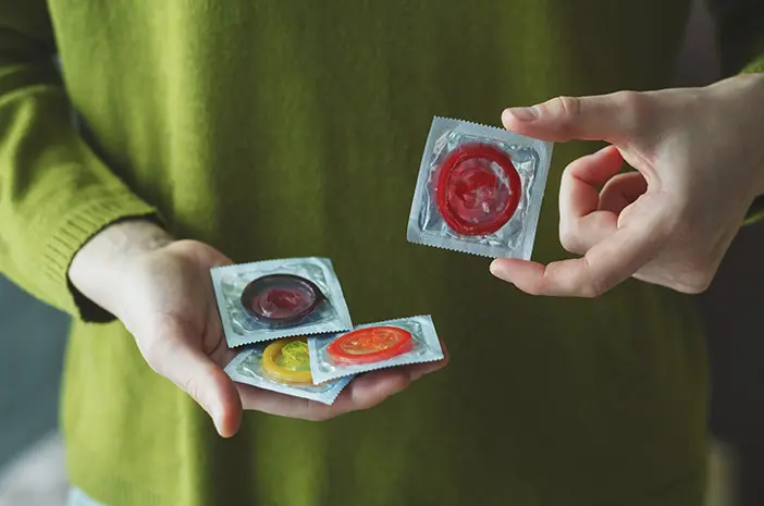 Aneka Rasa pada Kondom, Adakah Manfaat Kesehatannya? 