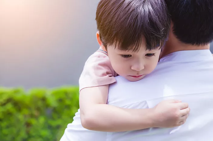 Orangtua Alami Gangguan Bipolar, Bisakah Menurun ke Anak?