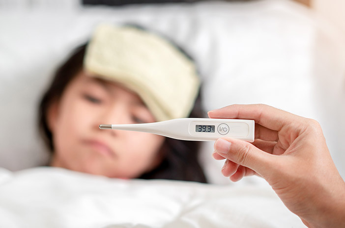 Gastroenteritis Bisa Sebabkan Demam pada Anak