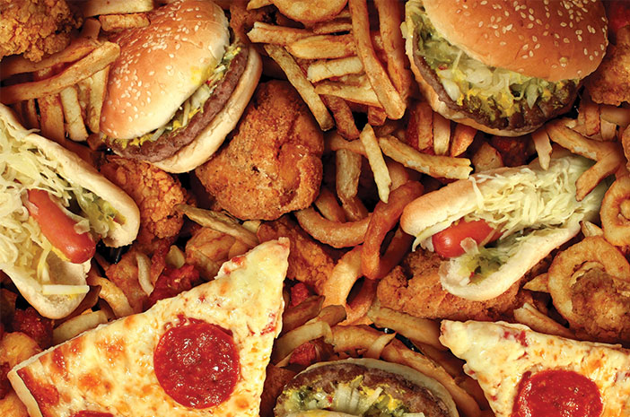 Ini 7 Makanan yang Sebaiknya Dihindari Ibu Hamil