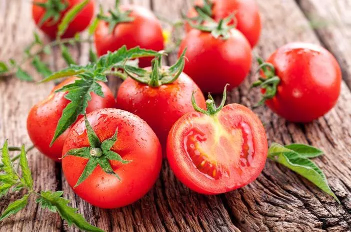 Ini 5 Jenis Buah Tomat yang Baik Bagi Kesehatan
