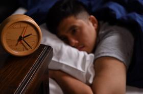 10 Tips Menghilangkan Kebiasaan Ngorok saat Tidur