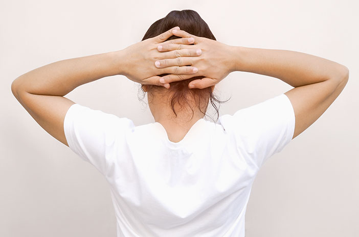 4 Penyebab Sakit Kepala Bagian Belakang yang Sering Terjadi 
