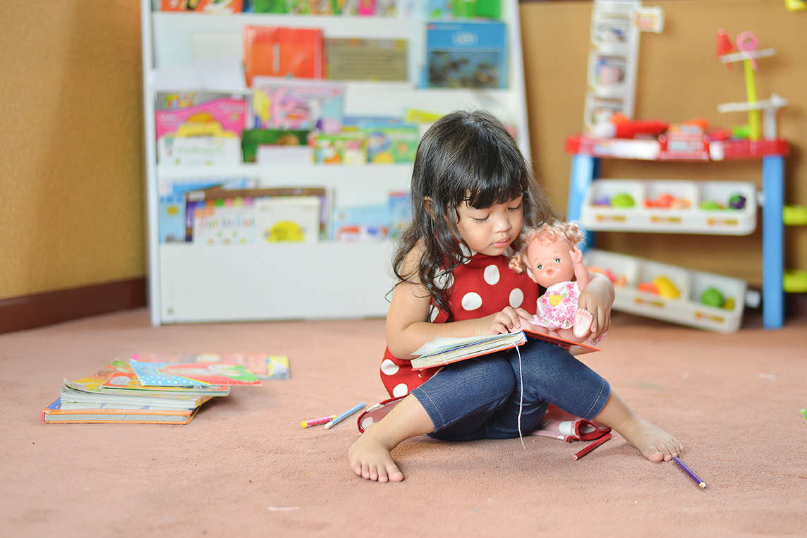 Usia Berapa Anak Sebaiknya Mulai Belajar Membaca?
