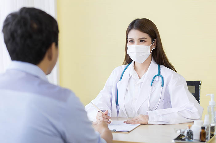 5 Alasan Orang Sering Tunda Konsultasi ke Dokter