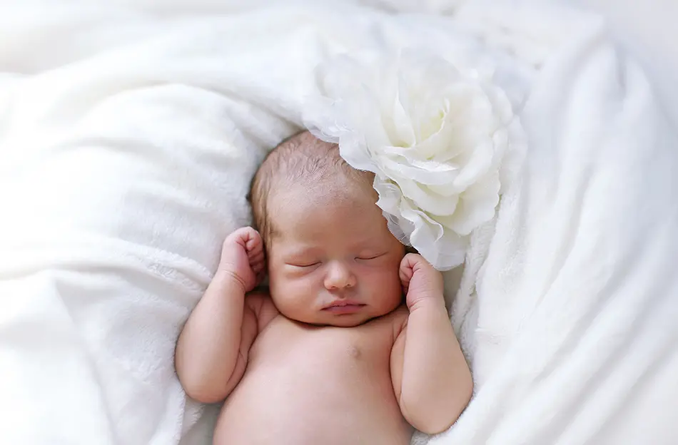 Perlu Tahu, 4 Mitos Mengenai Tidur bayi
