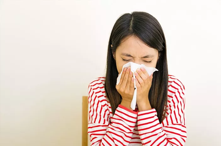 4 Pilihan Alami untuk Mengobati Flu saat Menyusui