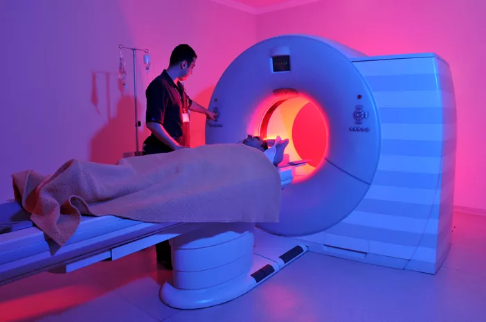 Begini Prosedur Melakukan Pemeriksaan MRI 