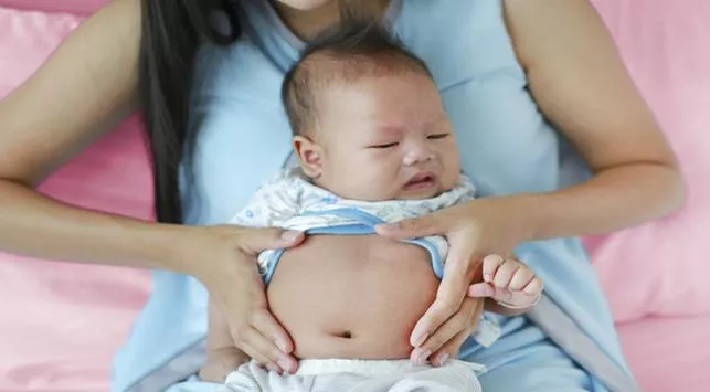 Mitos Seputar Pencernaan Bayi dan Faktanya