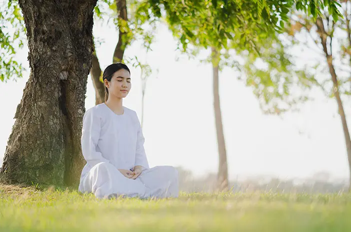 Meditasi Bisa Menjaga Kesehatan Mental, Ini Caranya