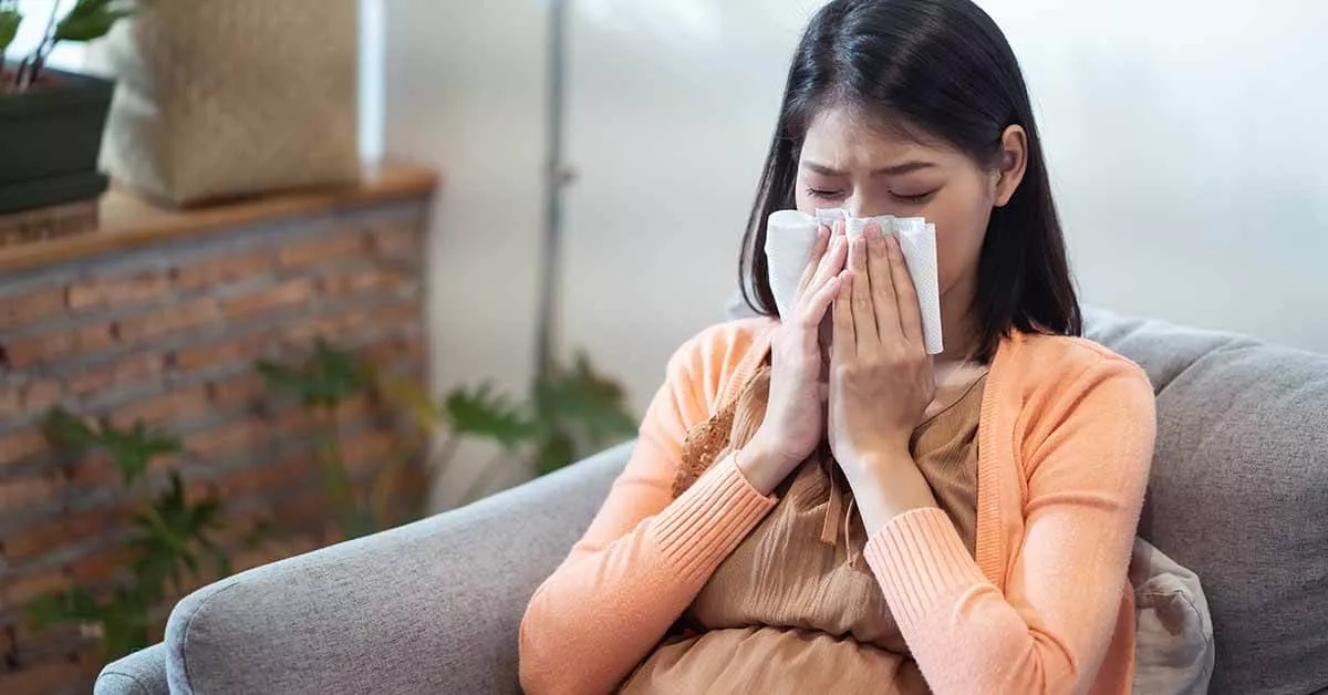 Amankah Ibu Menyusui untuk Minum Obat Flu?