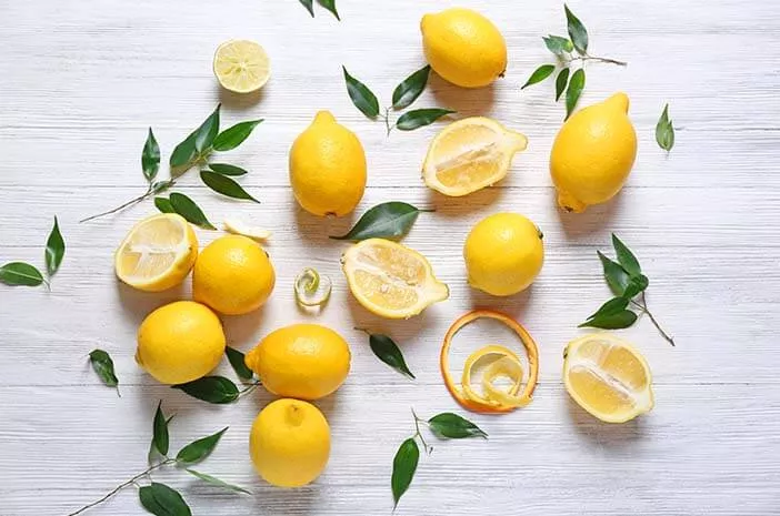 Jaga Kesehatan Kulit dengan Infused Water Lemon