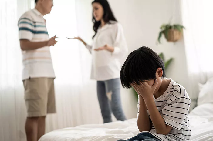 Tak Hanya Mental, Perceraian Ganggu Hubungan Orangtua dan Anak