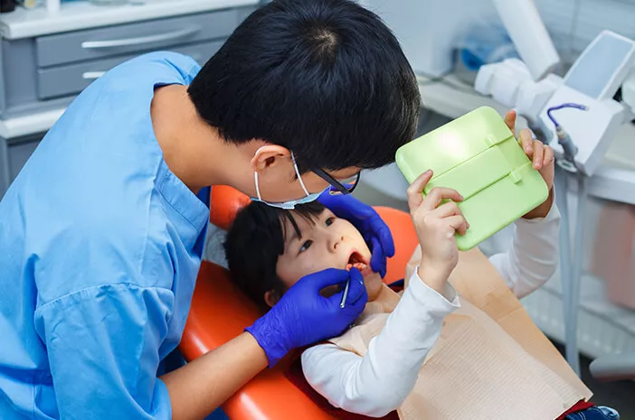 Jangan Salah, Ini Bedanya Dokter Gigi Umum dan Konservasi Gigi