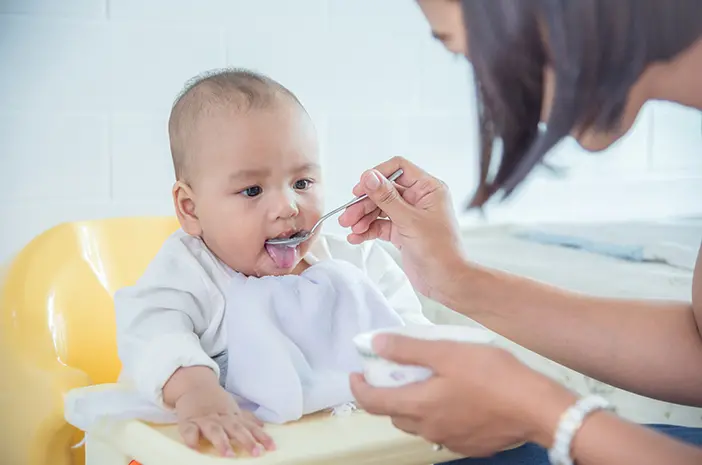 Inilah Makanan yang Aman Dikonsumsi saat Anak Diare