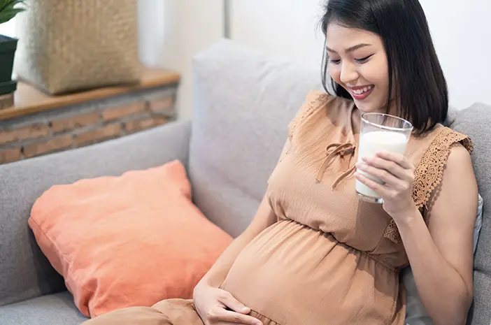 Seberapa Penting Minum Susu Ibu Hamil?