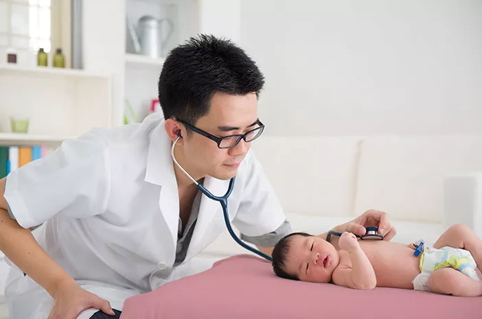 6 Gejala Penyakit Serius pada Bayi yang Perlu Diwaspadai