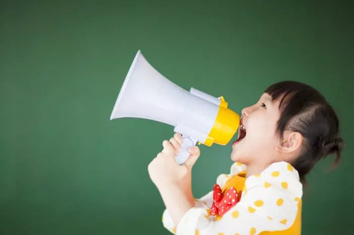 Gangguan Bicara Apraksia pada Anak Bisa Disembuhkan dengan Terapi Wicara