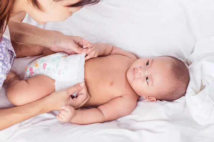 6 Tips Menjaga Kebersihan Kelamin Bayi