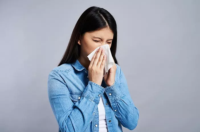 Benarkah Hidung Berlendir Tanda Idap Sinusitis?