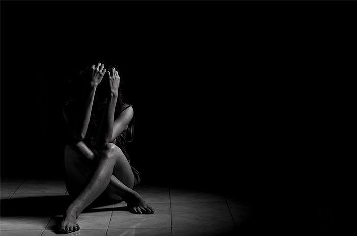 Faktor Penyebab Wanita Lebih Rentan Alami Depresi