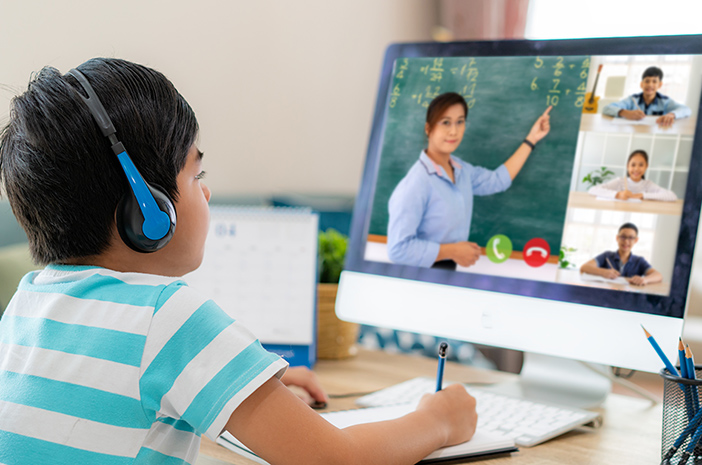 Belajar Online di Rumah, Ini Pengaruhnya pada Perkembangan Kognitif Anak