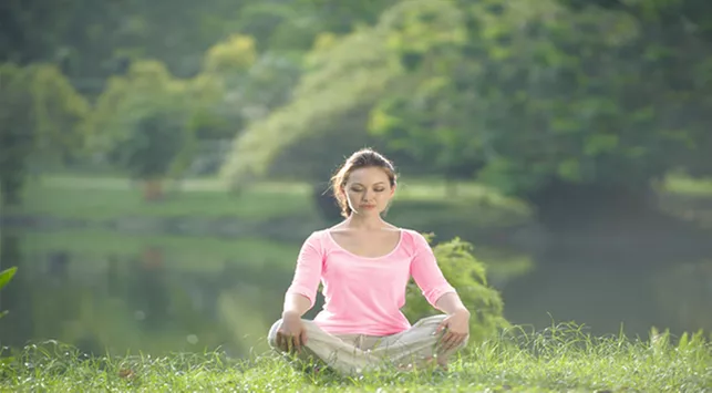 Teknik Meditasi Paling Efektif Selama Hamil
