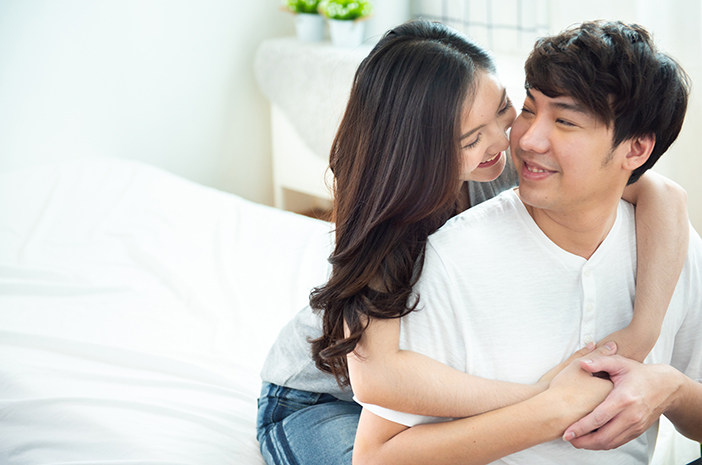 Benarkah Sering Berhubungan Intim Bikin Cepat Hamil?
