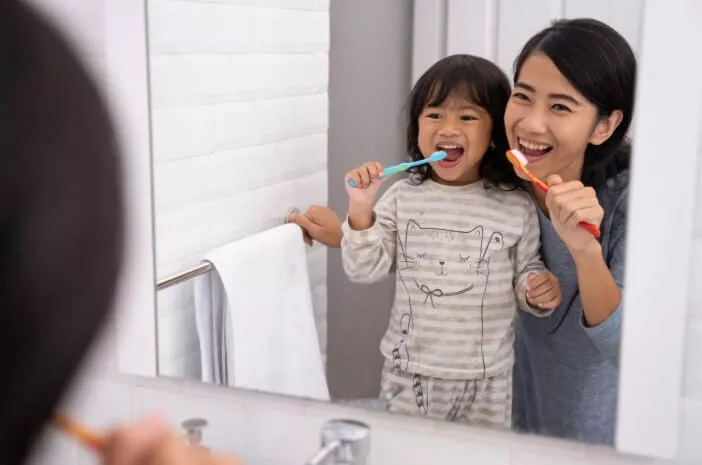 Cara Mengajari Anak untuk Sikat Gigi Pertama Kali