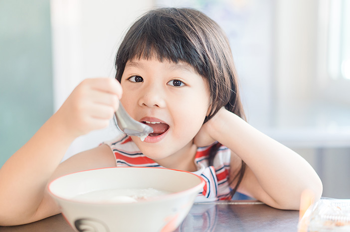 8 Makanan yang Dapat Dikonsumsi saat Anak Diare