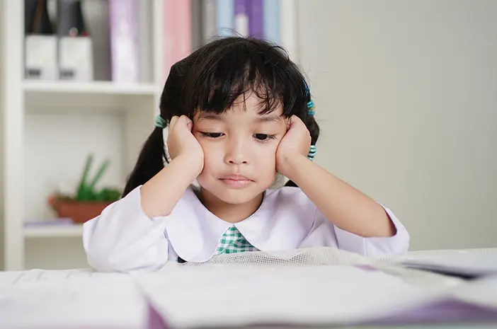Bagaimana Cara Mengenali Gejala Stres pada Anak?