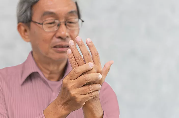 Bukan Cuma Orang Tua, Anak Muda Juga Bisa Kena Rheumatoid Arthritis