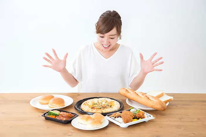 Makan Berlebihan Bisa Menandakan Binge Eating Disorder