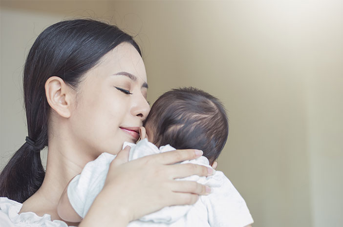 Kenali Lebih Dalam Induksi Laktasi untuk Ibu Adopsi