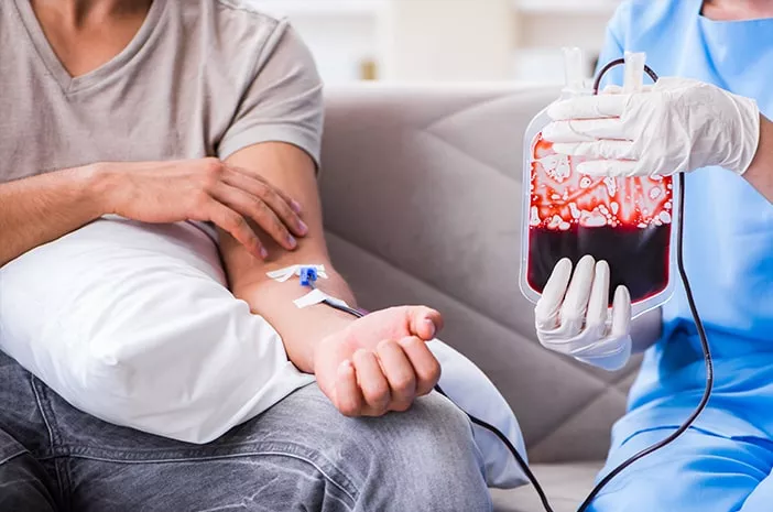 Amankah Donor Darah saat Puasa?