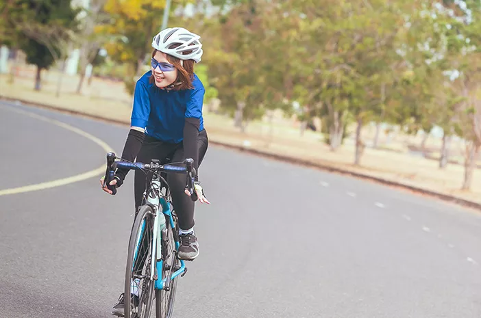 6 Cara Ampuh Menurunkan Berat Badan dengan Bersepeda