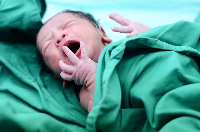 Ketahui 5 Penyebab Mulut Kering pada Bayi yang Baru Lahir