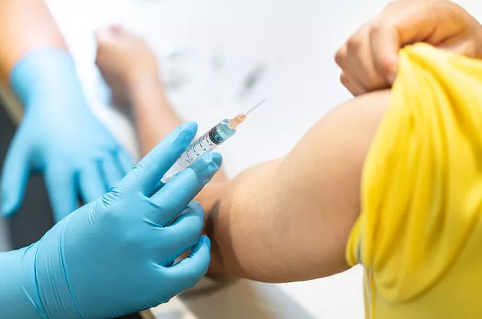 Ini Alasan Orang Dewasa Perlu Diberikan Vaksin Campak